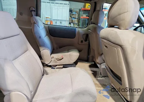 2005 Pontiac Montana Sv6 z USA, uszkodzony, nr VIN 1GMDV03L95D261194